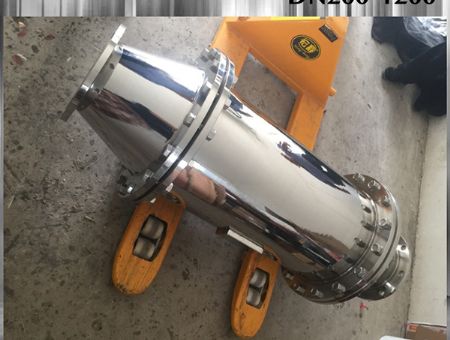 點擊查看詳細信息<br>標題：DN200磁化除垢器 閱讀次數(shù)：1332